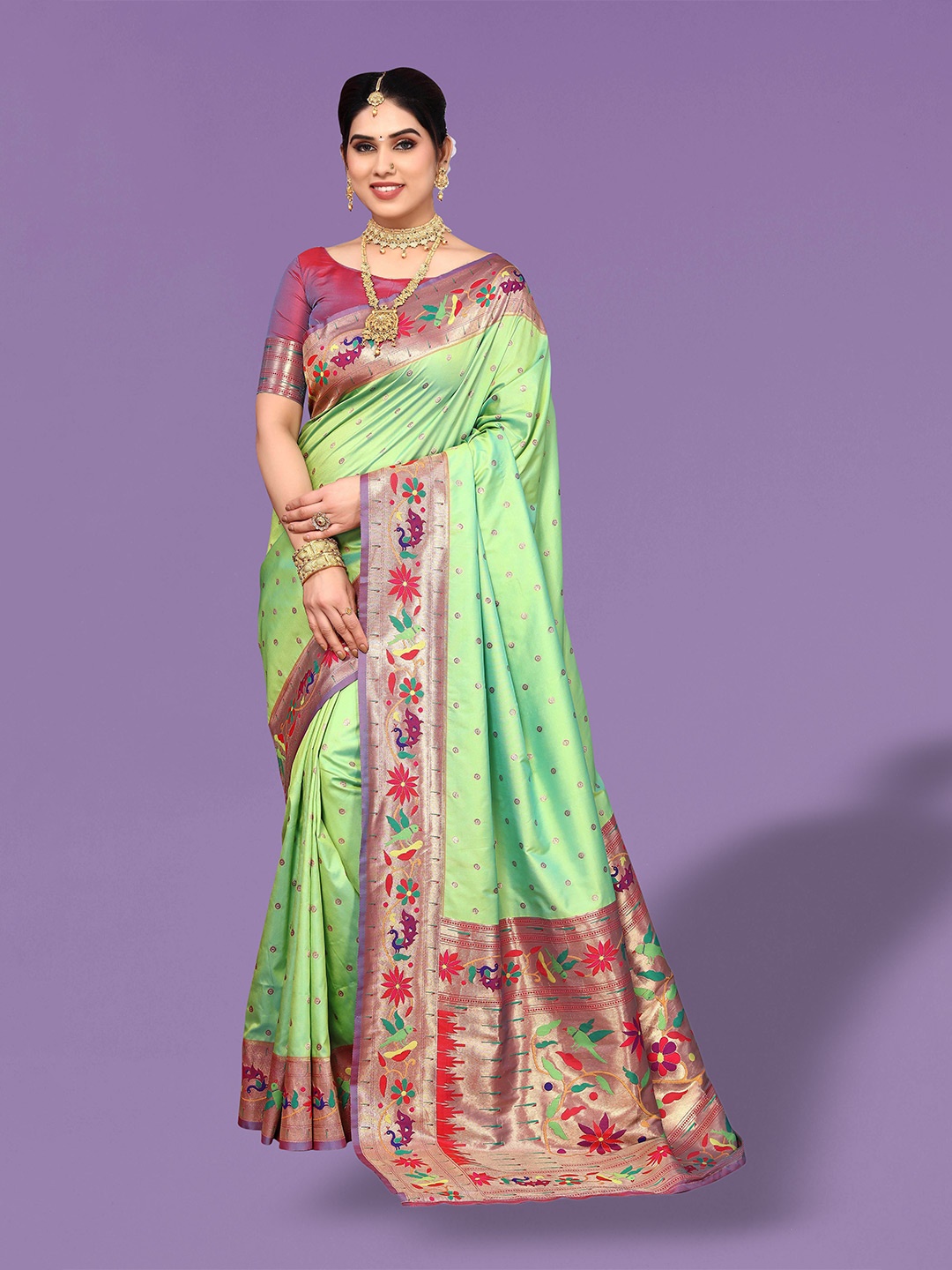 

Ekta Textiles Floral Printed Zari Pure Silk Banarasi Saree, Green