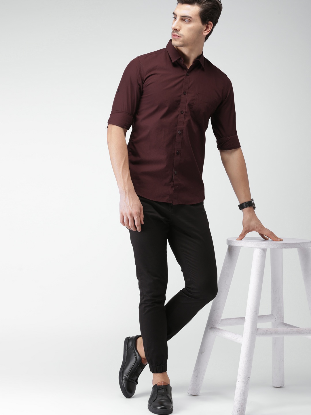 

HIGHLANDER Men Burgundy Slim Fit Solid Casual Shirt