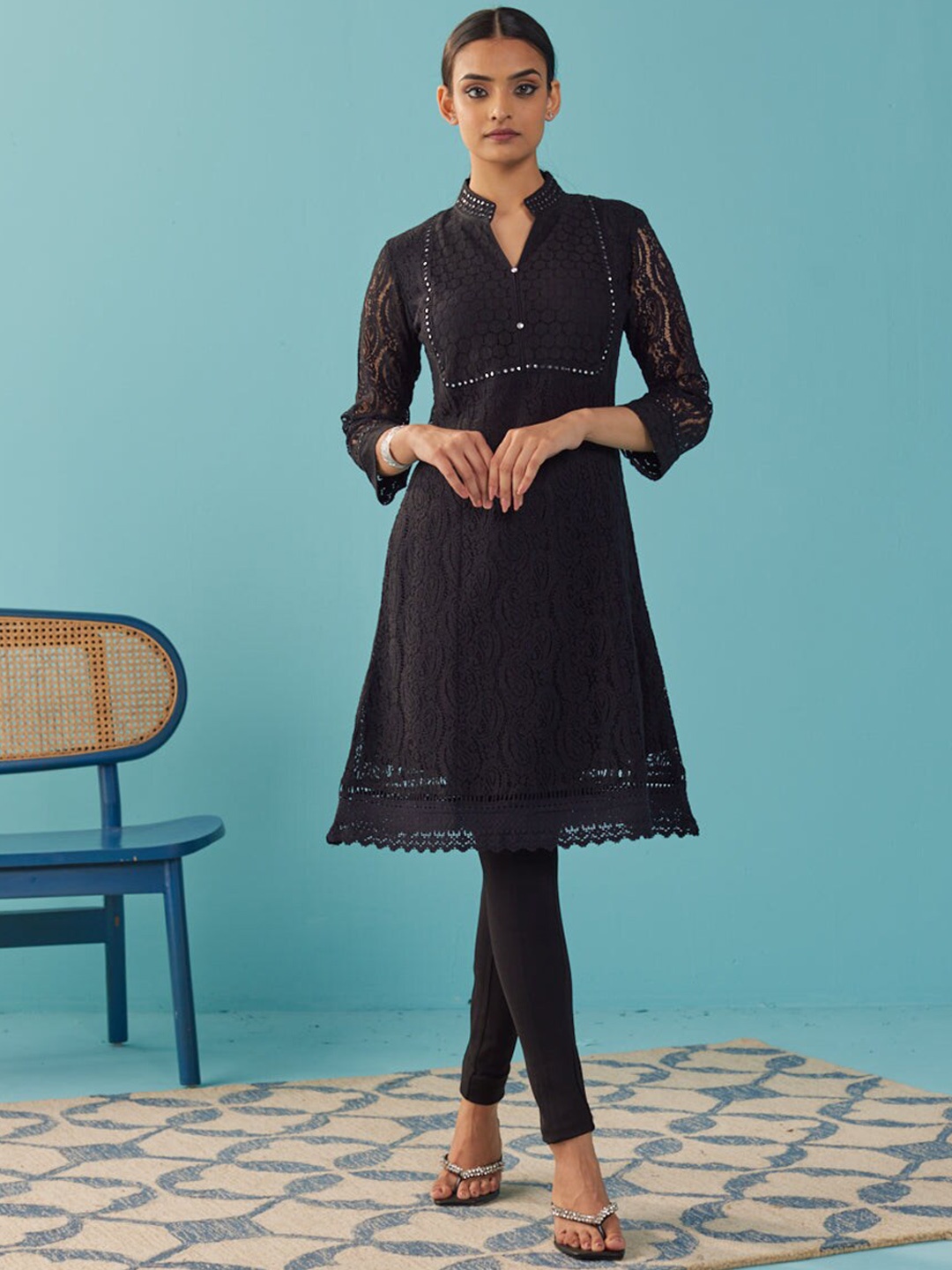 

Lakshita Woven Design Mirror Work Kurta, Black