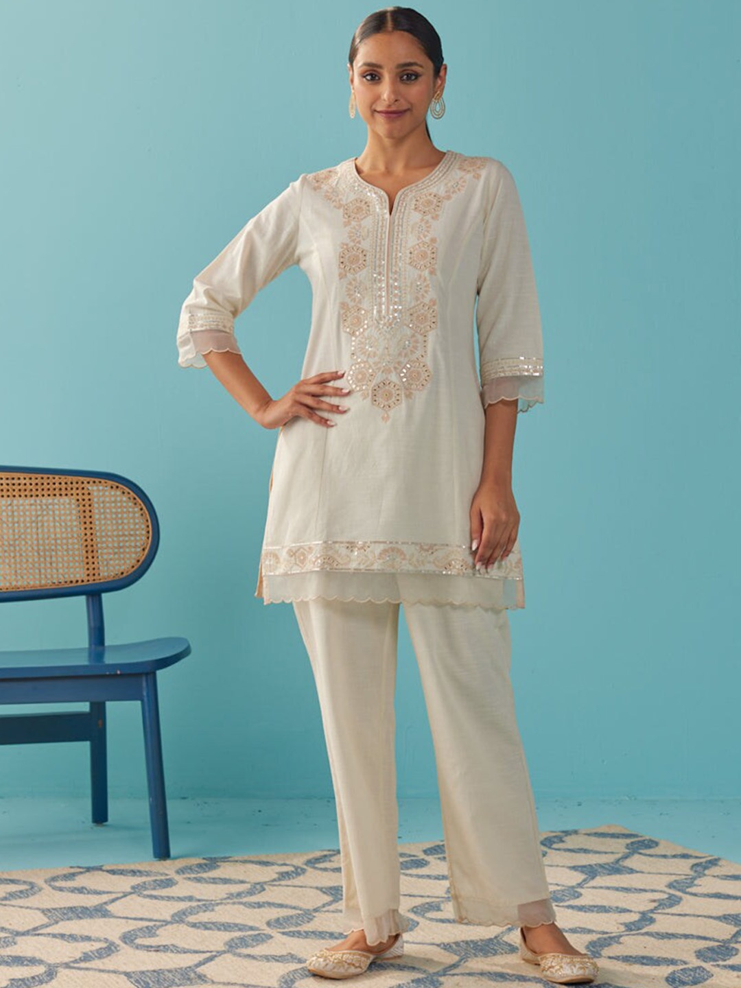 

Lakshita Regular Thread Work Kurta With Trousers, White