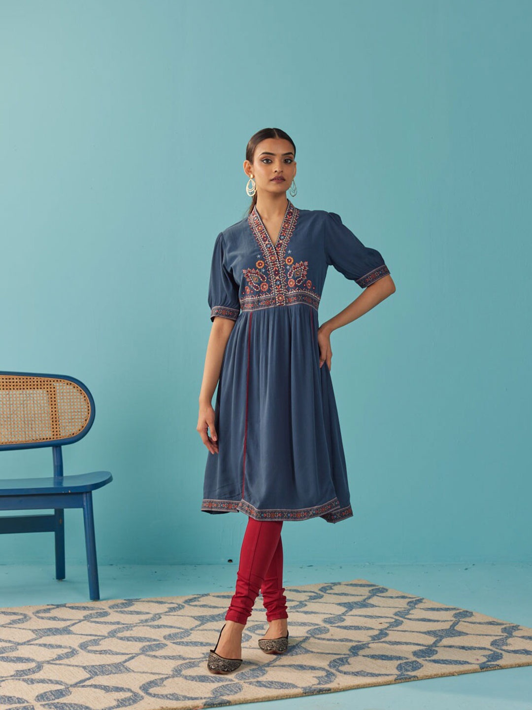 

Lakshita Ethnic Motifs Embroidered Puffed Sleeves A-Line Kurta, Navy blue