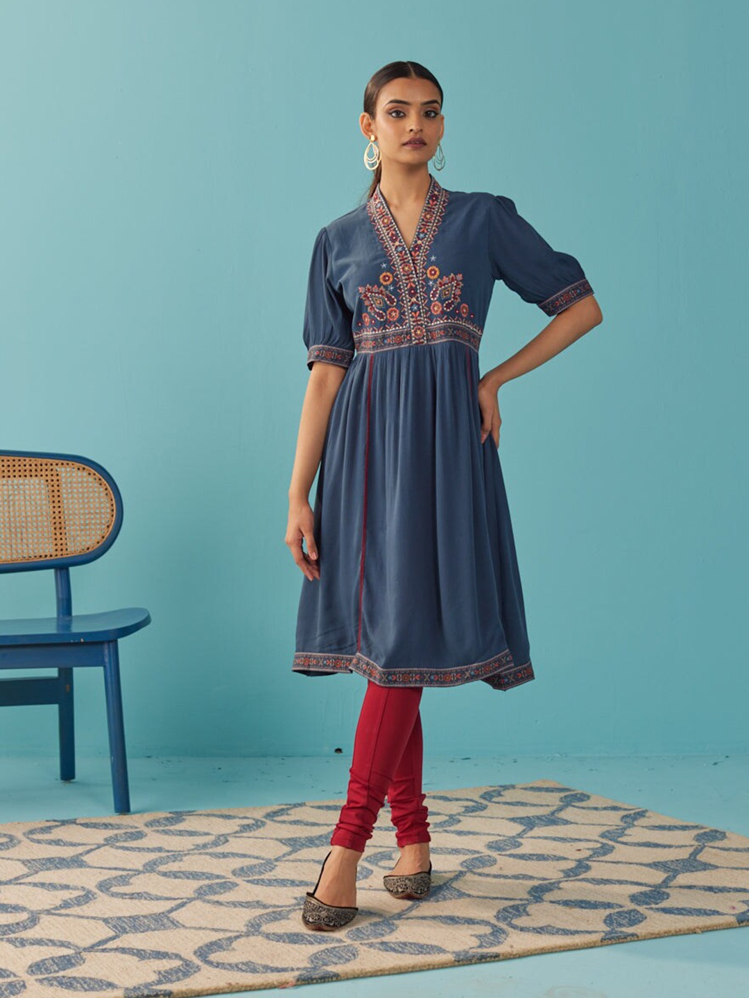 

Lakshita Floral Embroidered Shawl Neck Sequinned A-Line Kurta, Blue