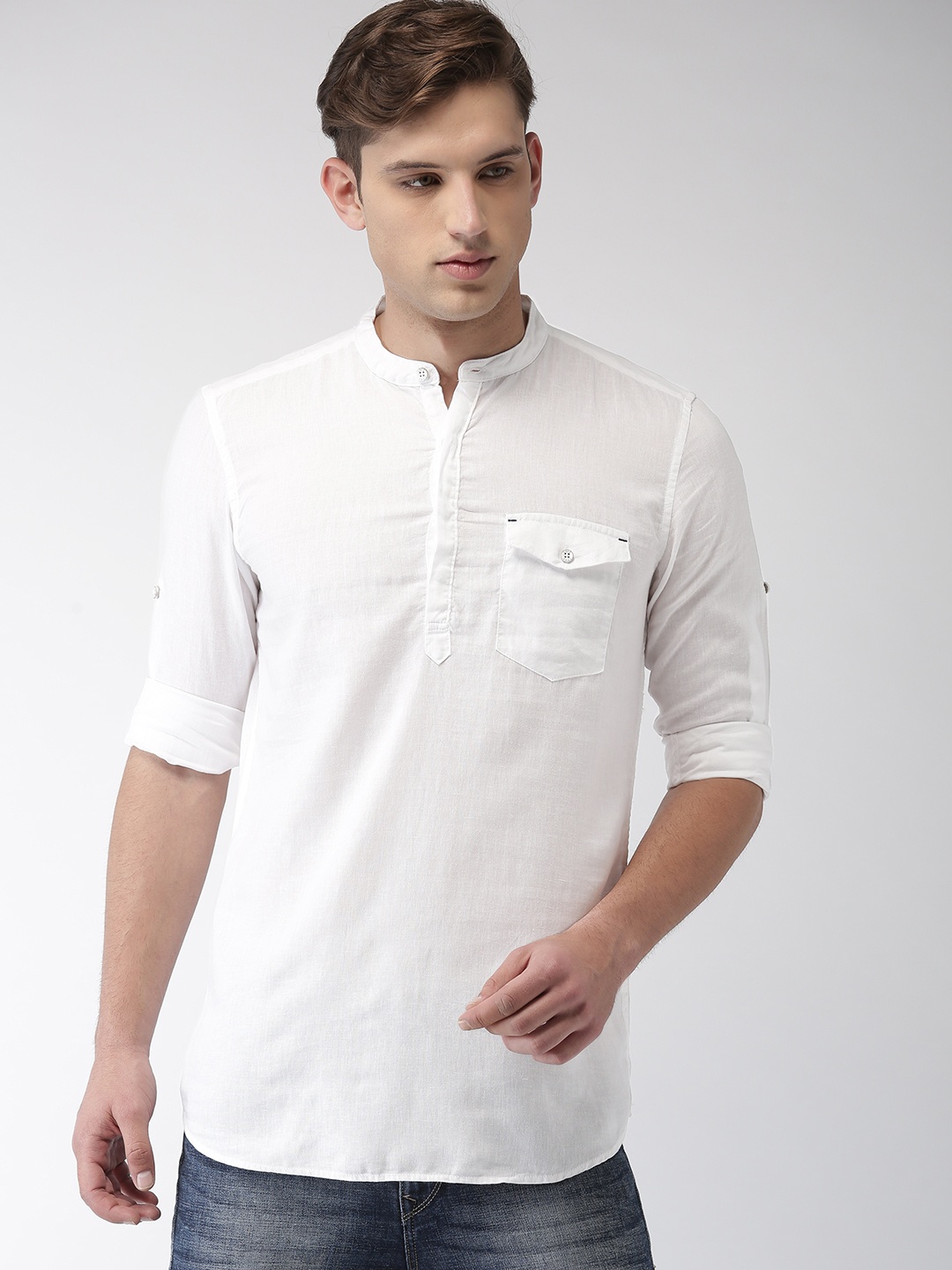 

LOCOMOTIVE Men White Slim Fit Solid Casual Shirt