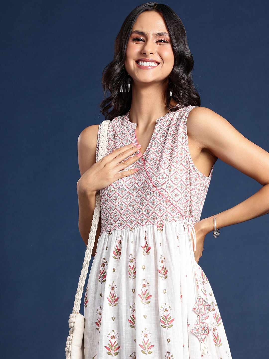 

Taavi Pure Cotton Floral Print A-Line Sanganeri Ethnic Dresses, Off white