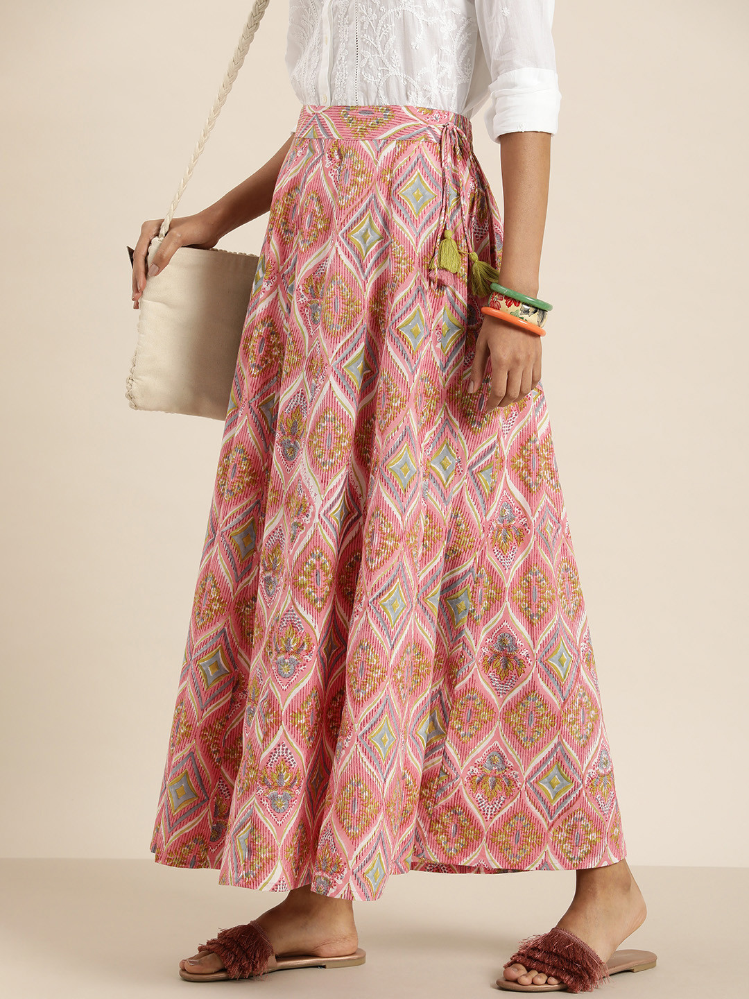 

Taavi Women Pure Cotton Ethnic Motifs Printed A-Line Block Print Sanganeri Skirt, Pink