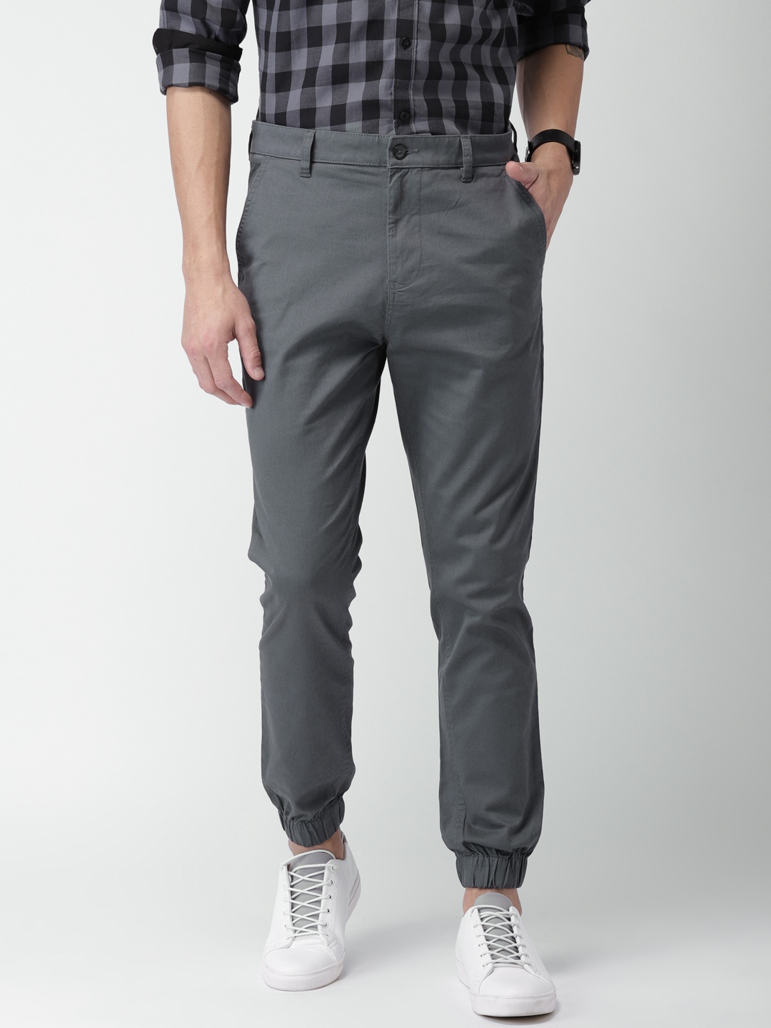 

HIGHLANDER Men Grey Slim Fit Joggers