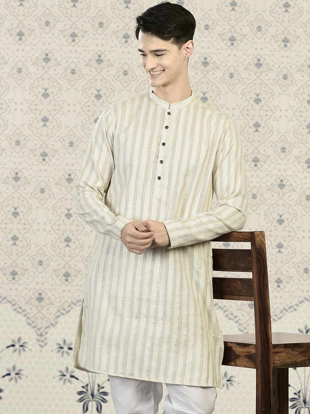 

Ode by House of Pataudi Off-White Striped Mandarin Collar Cotton Kurta