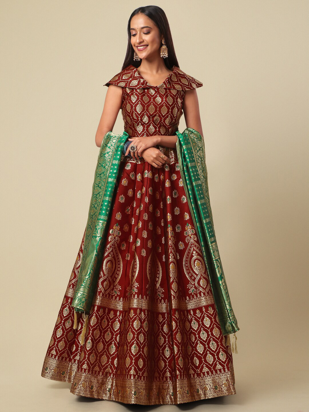 

PURVAJA Woven Design Ready to Wear Lehenga & Unstitched Blouse With Dupatta, Maroon