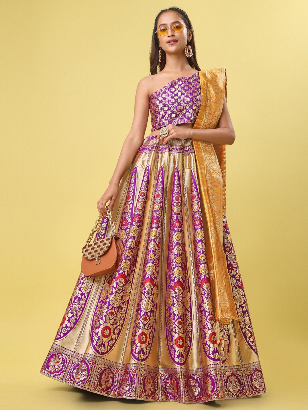 

PURVAJA Woven Design Ready to Wear Lehenga & Unstitched Blouse With Dupatta, Magenta