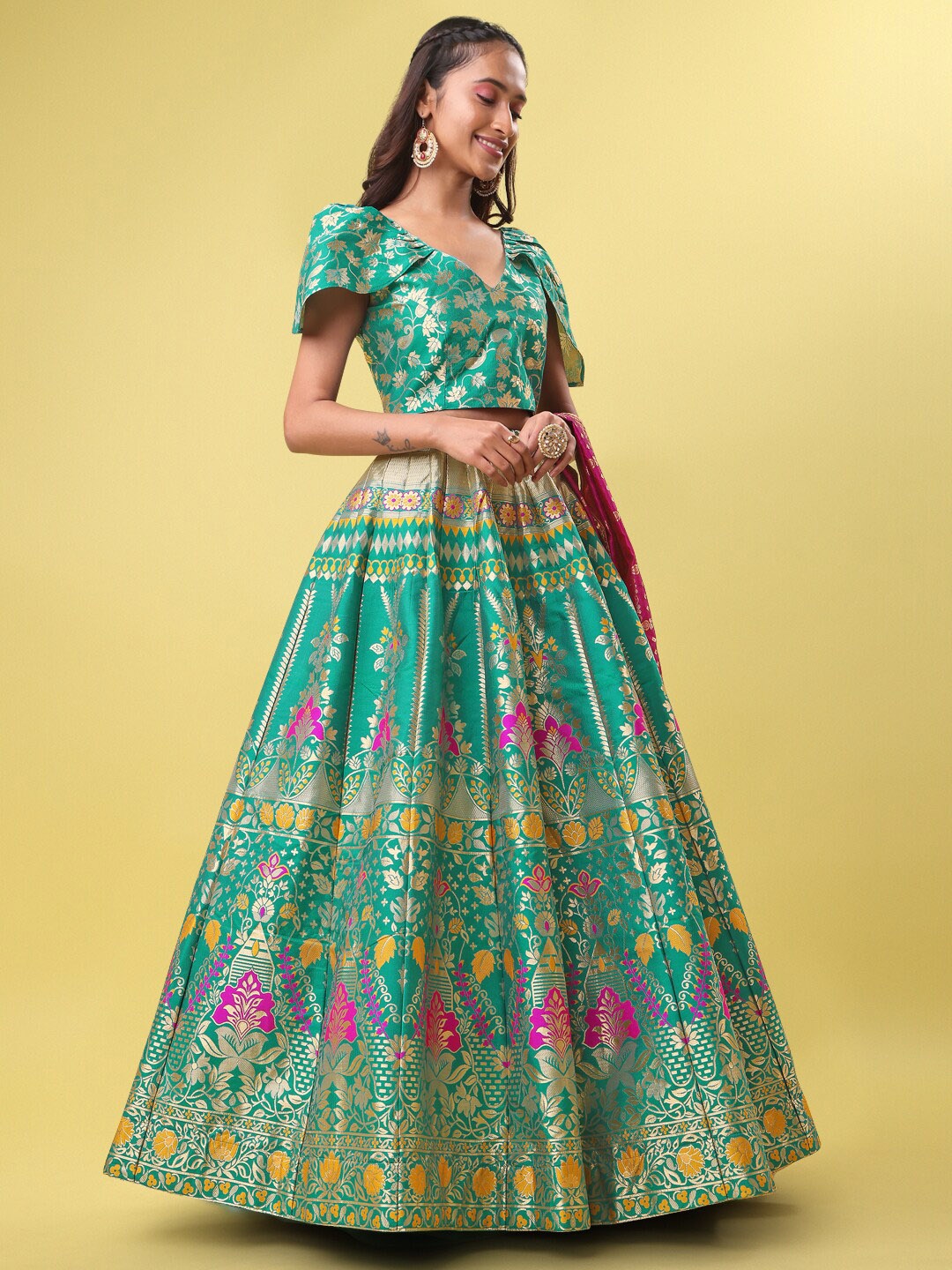 

PURVAJA Ready to Wear Lehenga & Unstitched Blouse With Dupatta, Sea green