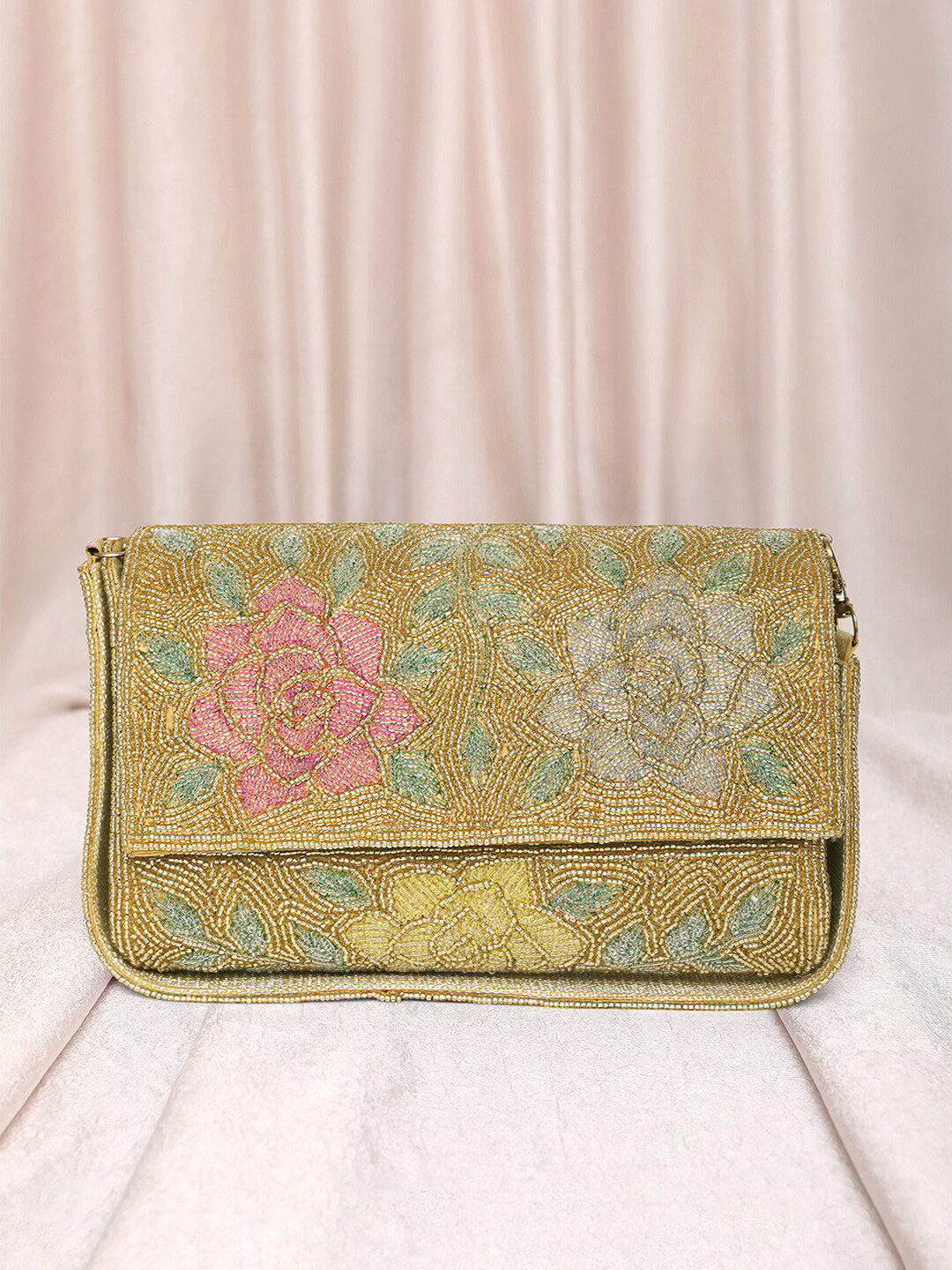 

Peora Embellished Box Clutch, Gold