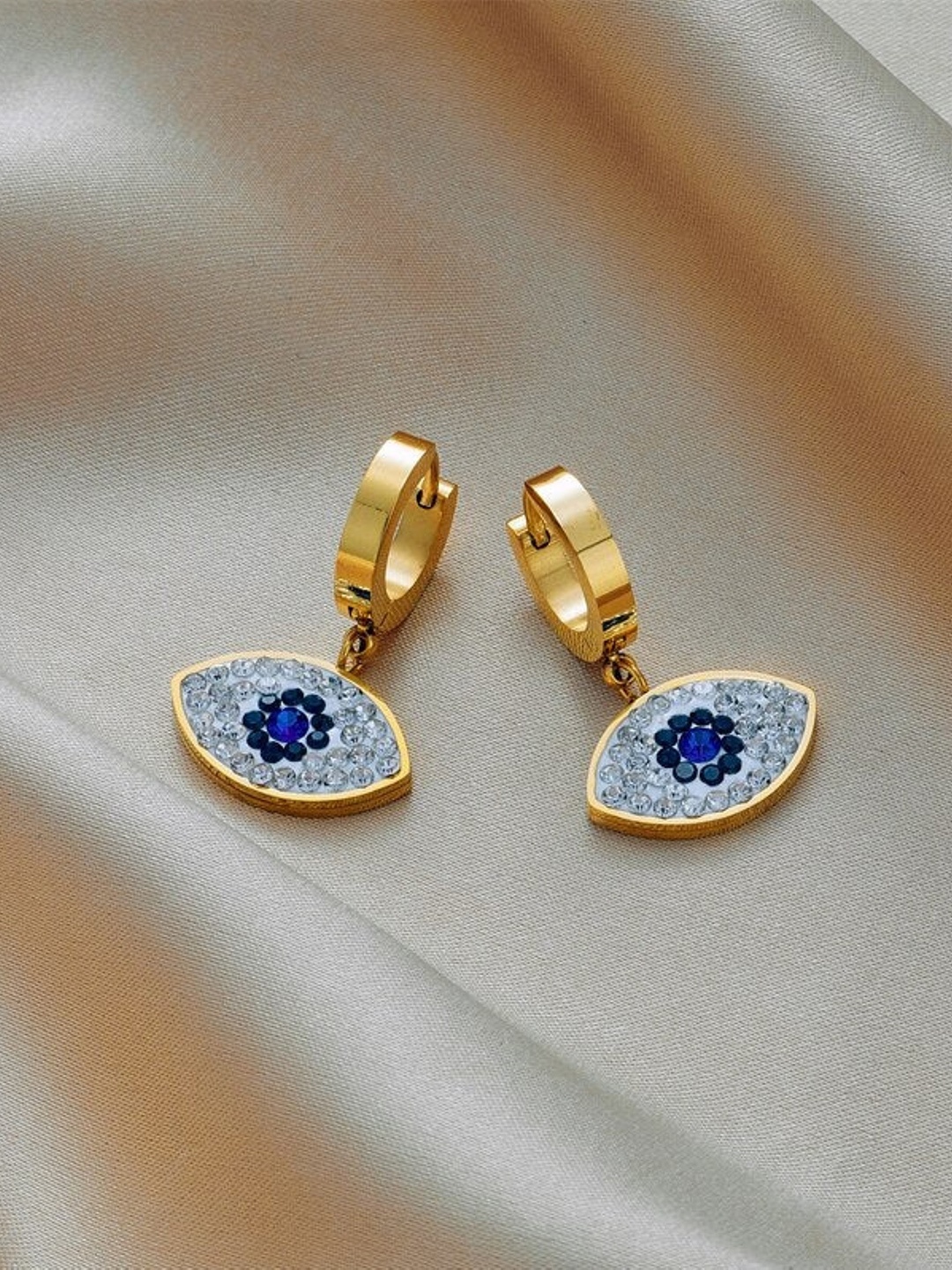 

EL REGALO Contemporary Drop Earrings, Gold