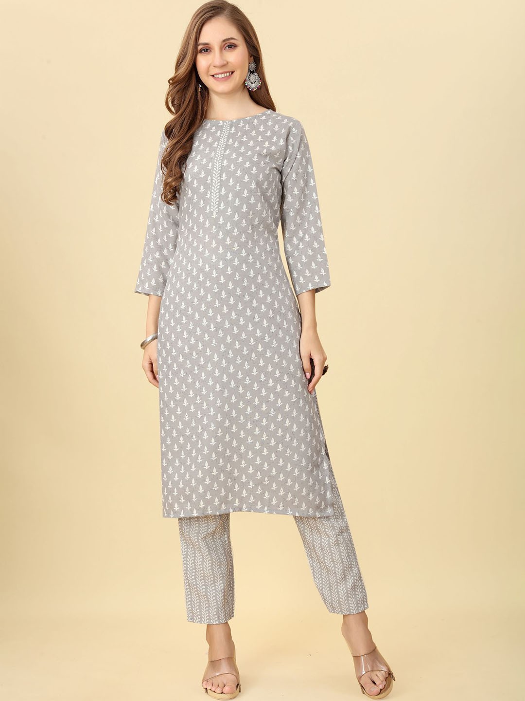 

KALINI Ethnic Motifs Printed Regular Kurta With Trousers, Grey