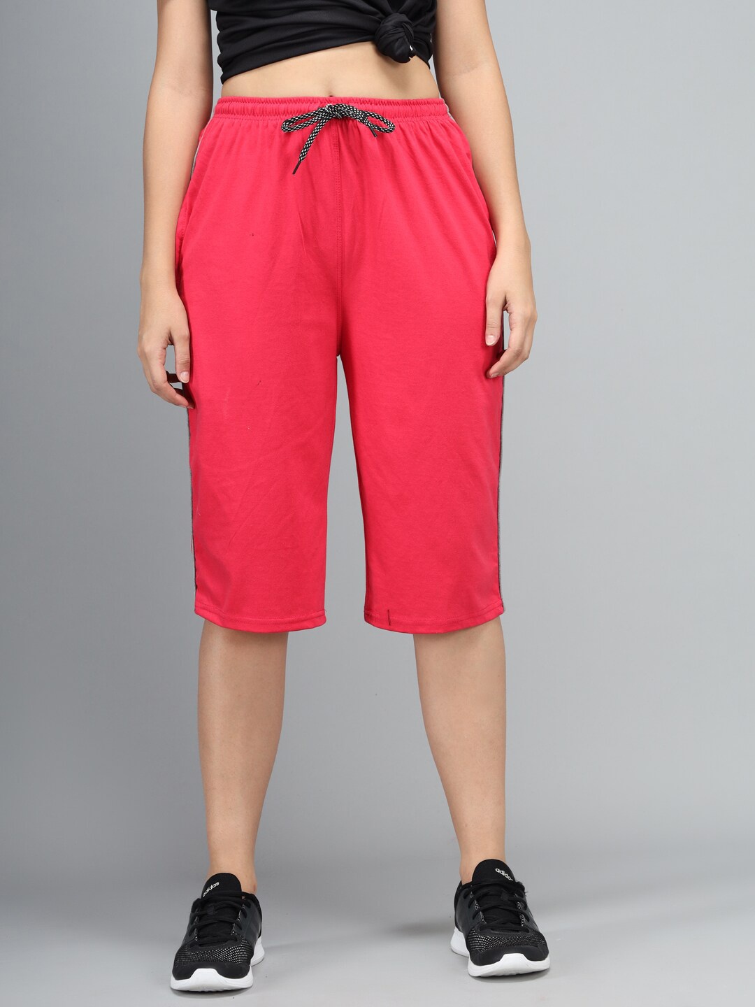 

Imsa Moda Women Cotton Mid-Rise Capris, Fuchsia