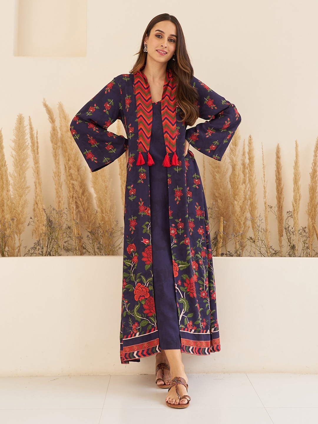 

Rustorange Ethnic Motifs Printed Maxi Dress With Long Floral Shrug, Navy blue