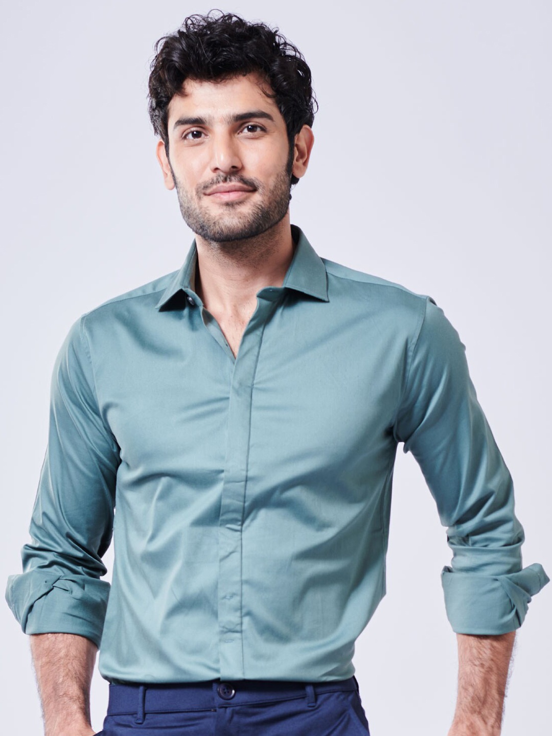 

Beyours Classic Cotton Casual Shirt, Green