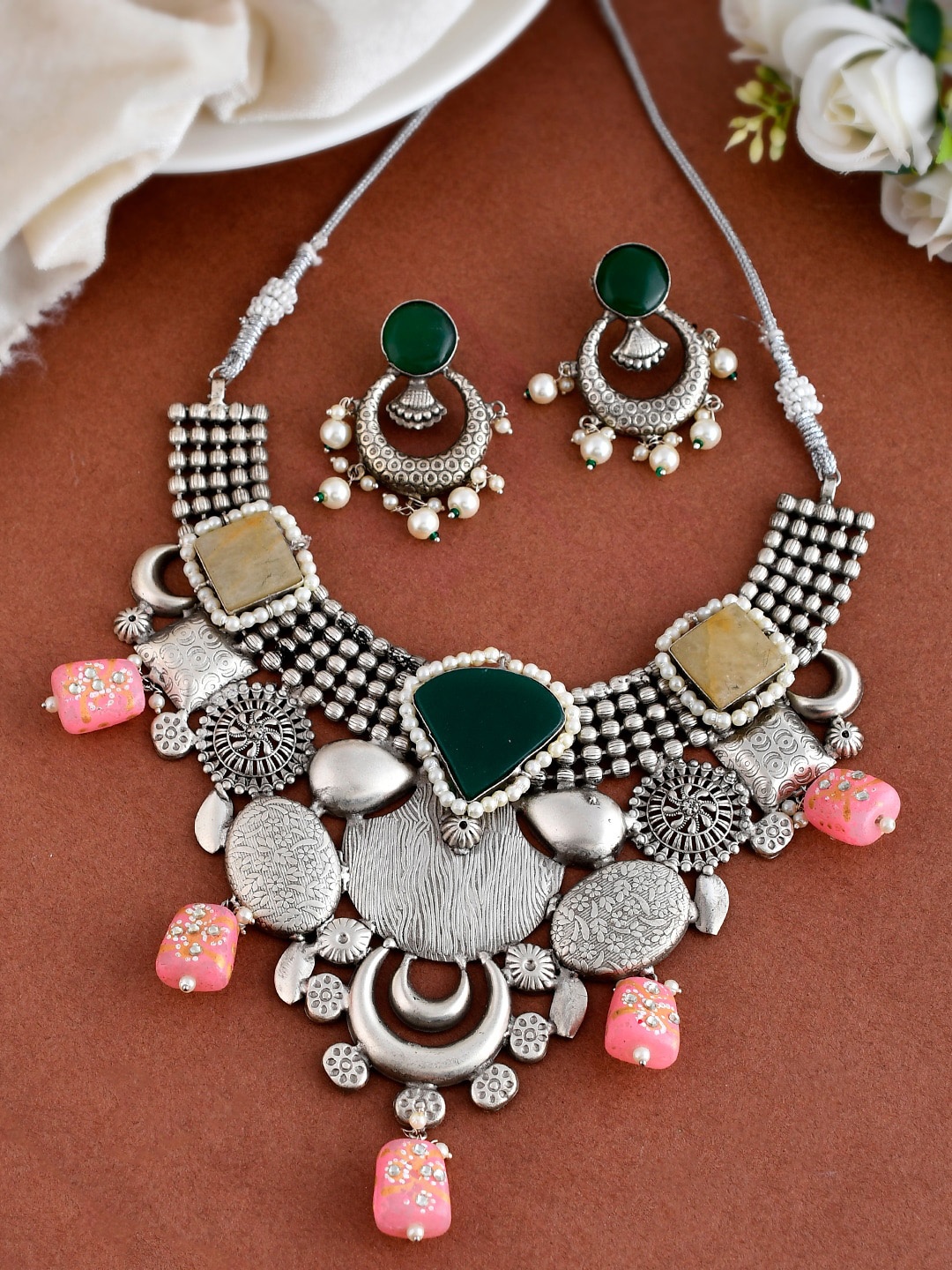 

Silvermerc Designs Silver-Plated Stone-Studded & Beaded Necklace & Earrings