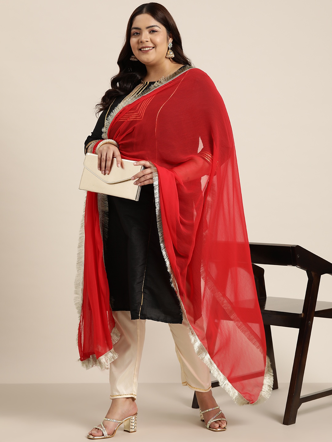 

Sztori Solid Silk Chiffon Dupatta, Red