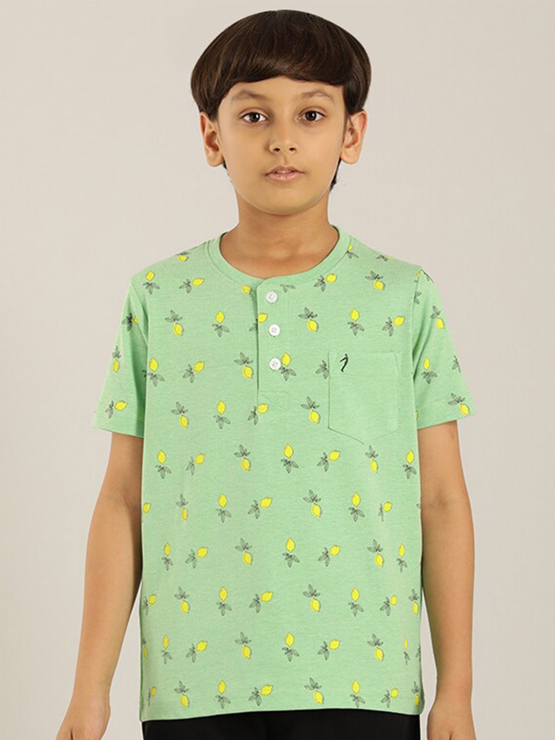 

Indian Terrain Boys Conversational Printed Pure Cotton T-shirt, Green