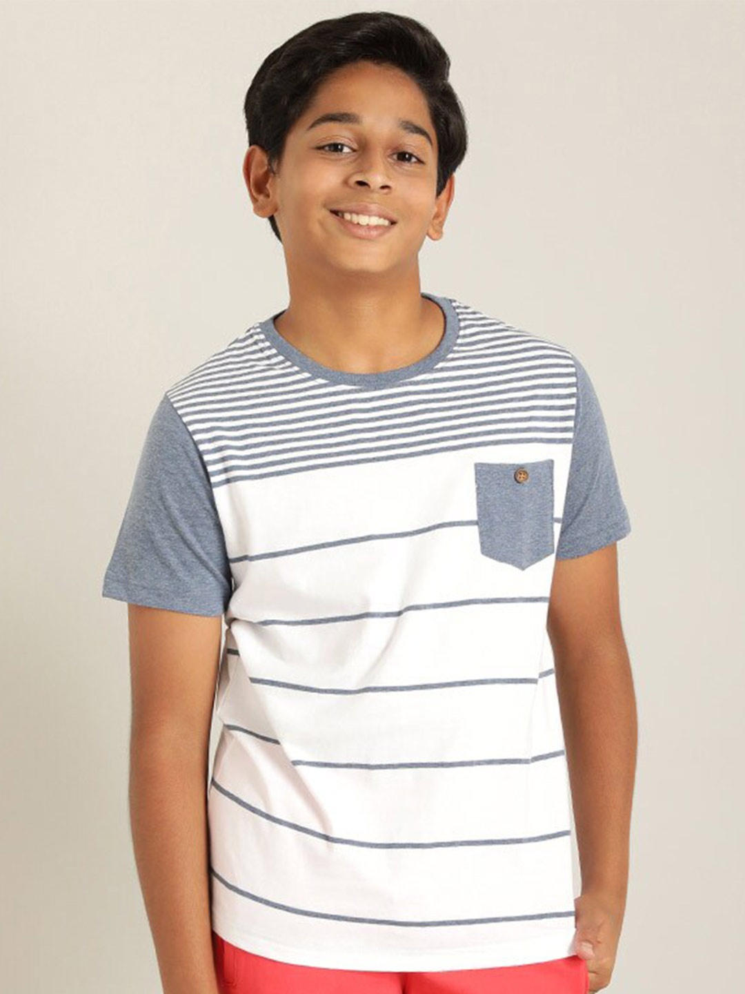 

Indian Terrain Boys Striped Pure Cotton T-shirt, White