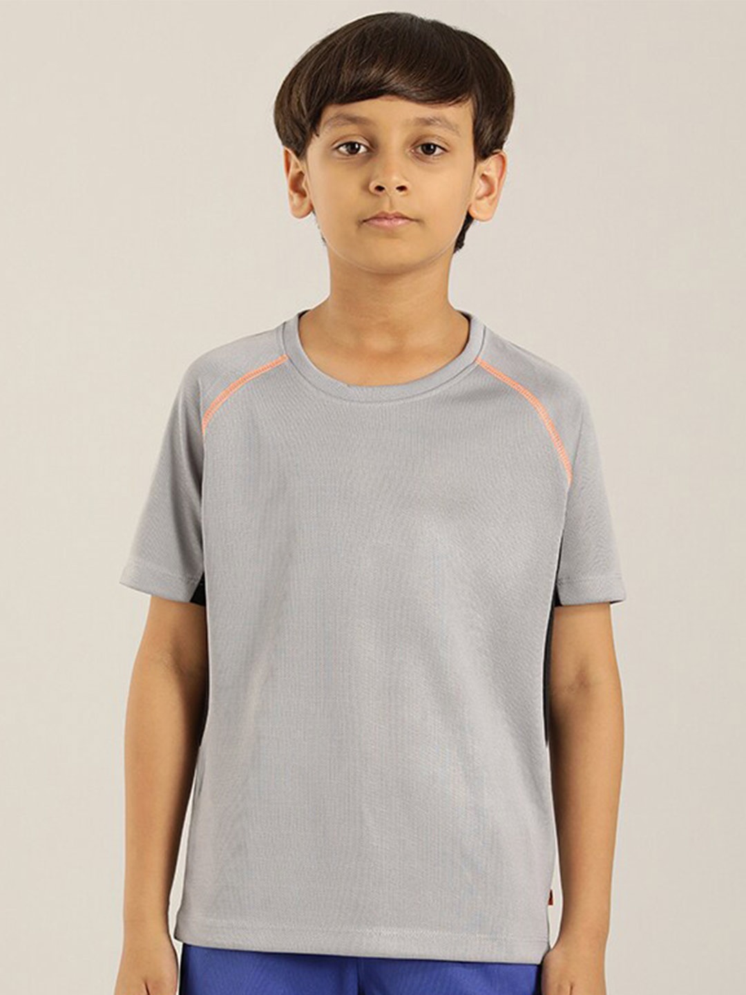 

Indian Terrain Boys Pure Cotton Sports T-shirt, Black