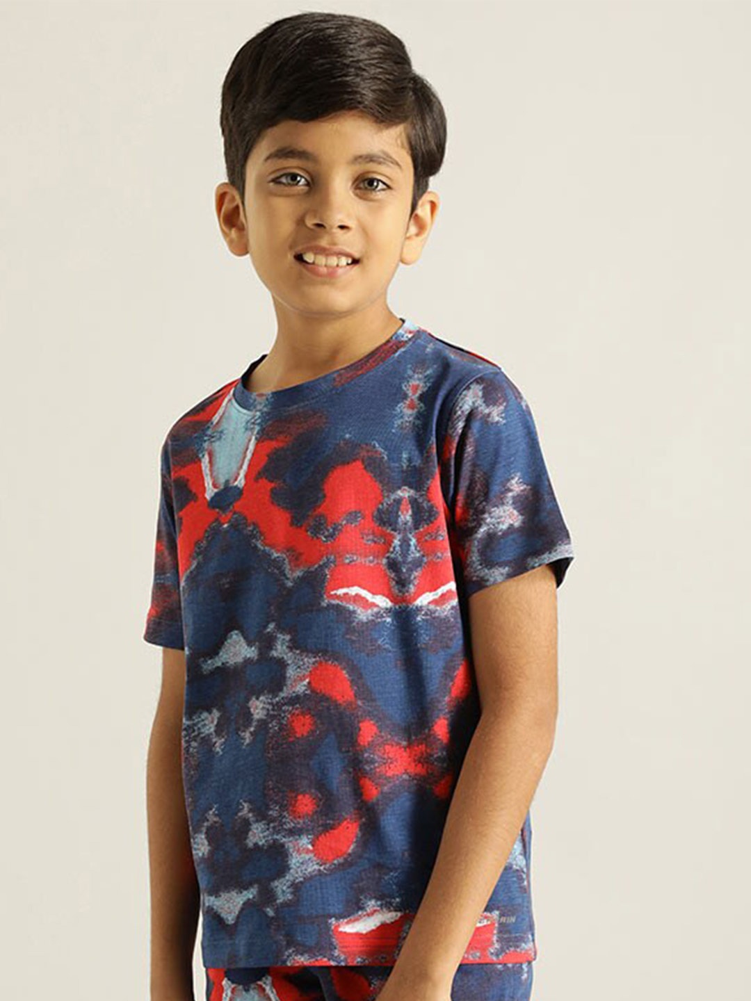 

Indian Terrain Boys Abstract Printed Pure Cotton T-shirt, Red