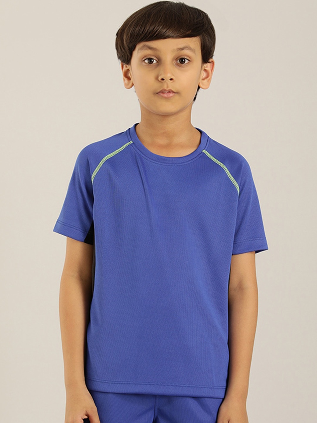 

Indian Terrain Boys Raglan Sleeves Pure Cotton Sports T-shirt, Blue