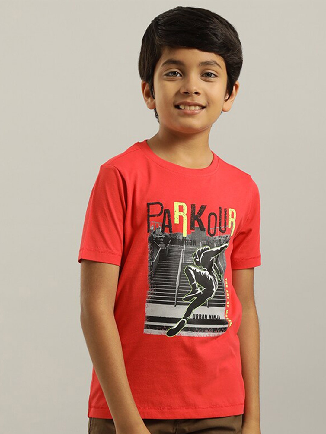 

Indian Terrain Boys Graphic Printed Pure Cotton T-shirt, Red