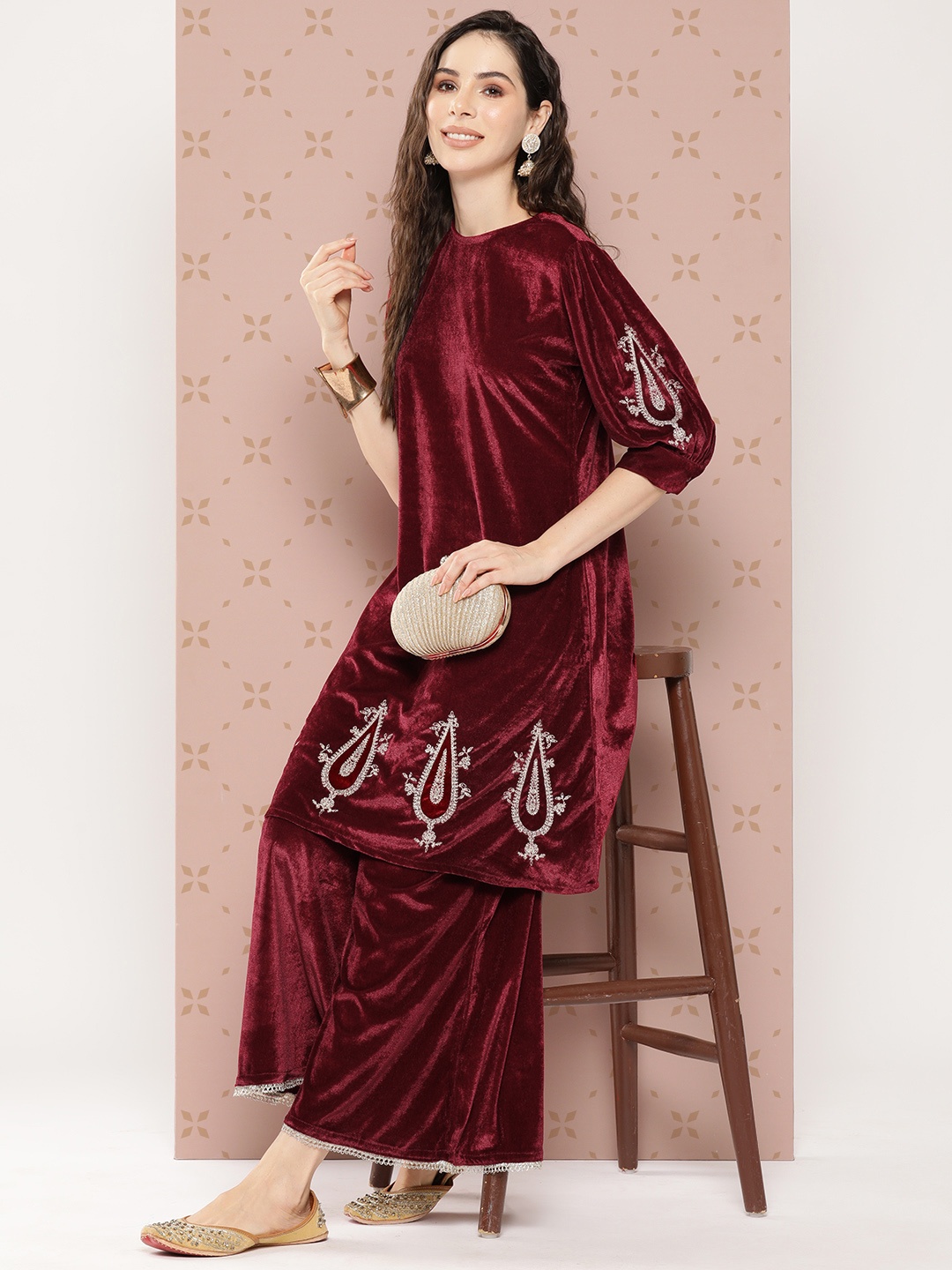

Sangria Velvet Finish Thread Work Kurta with Palazzos, Maroon
