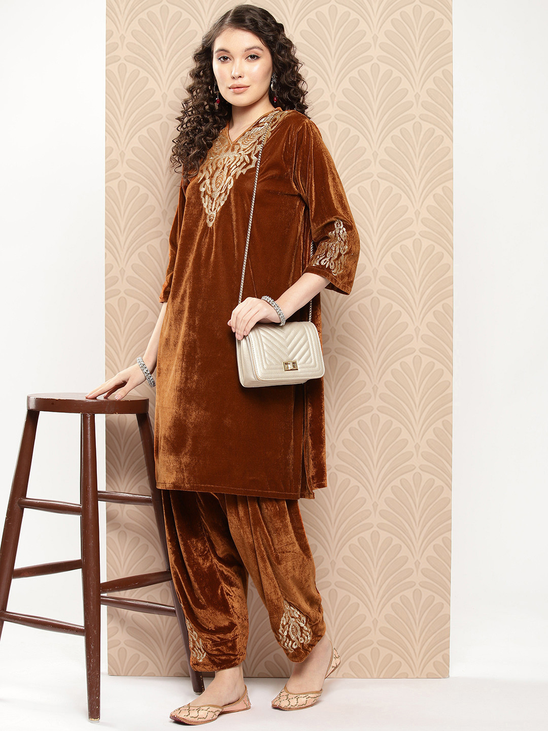 

Sangria Velvet Finish Ethnic Embroidered Kurta & Salwar Set, Rust