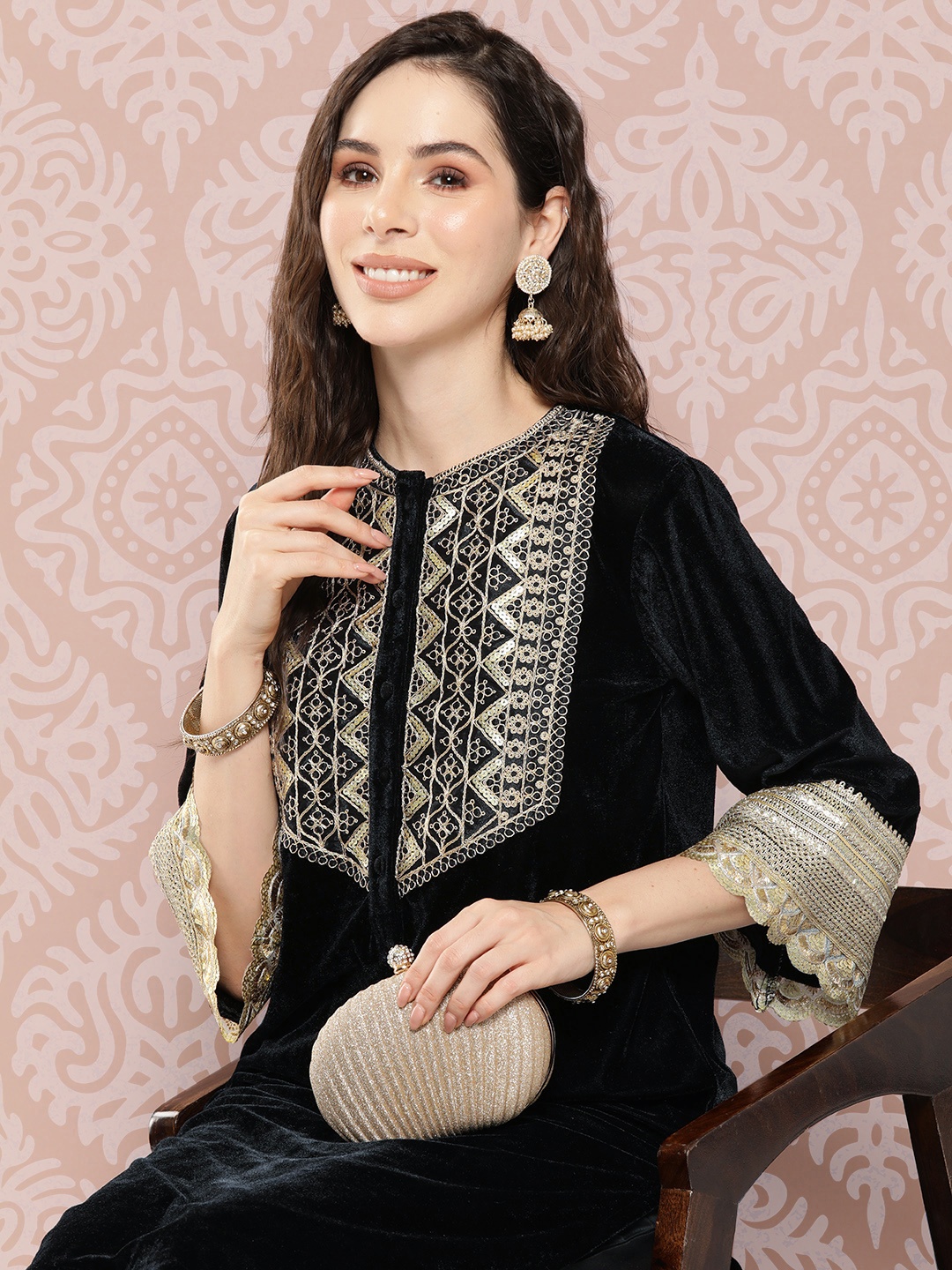 

Sangria Velvet Finish Yoke Design Gotta Patti Kurta with Trousers, Black