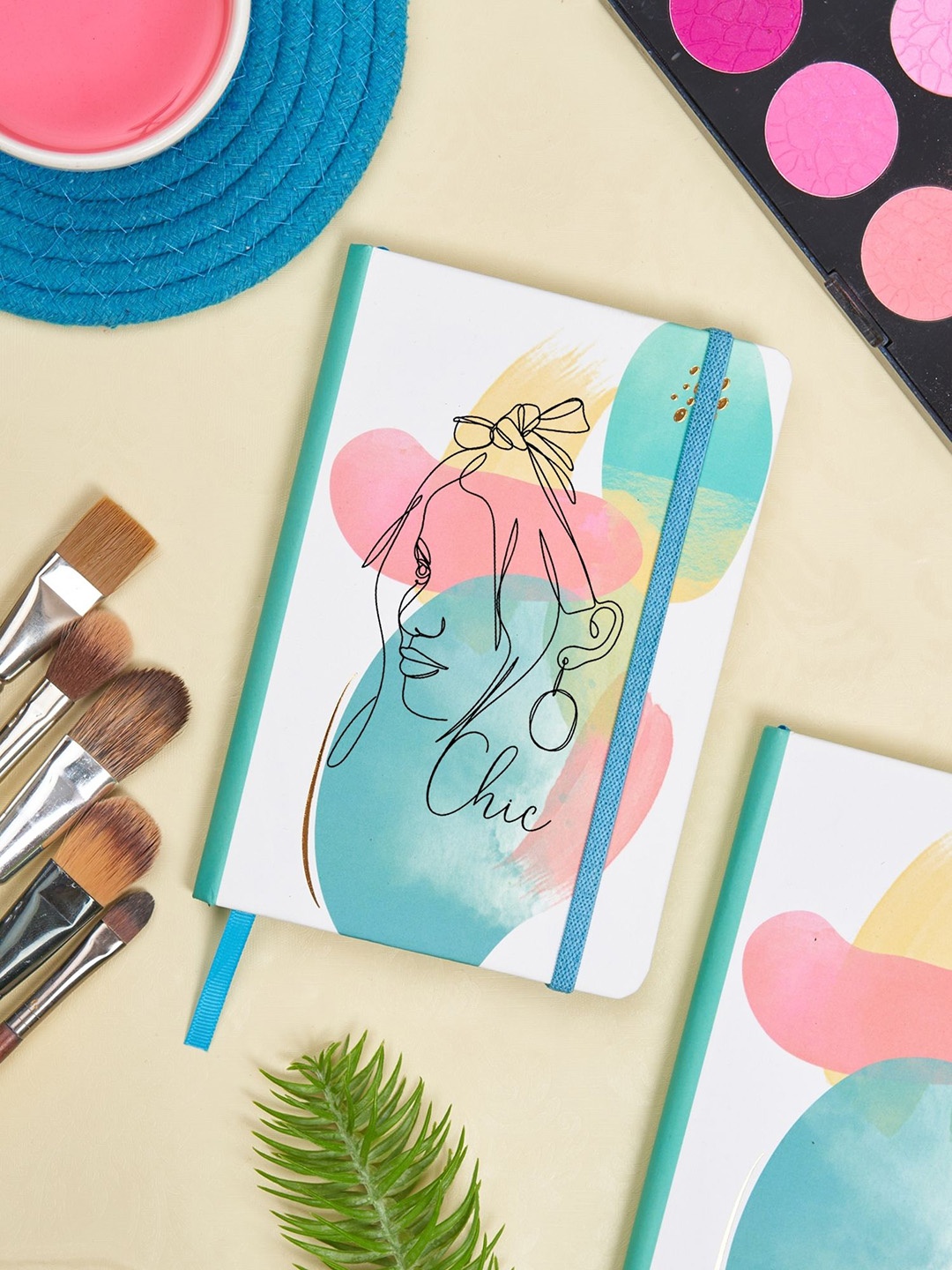 

Doodle Expressions Hardbound B6 Diary With Pen Loop, Off white