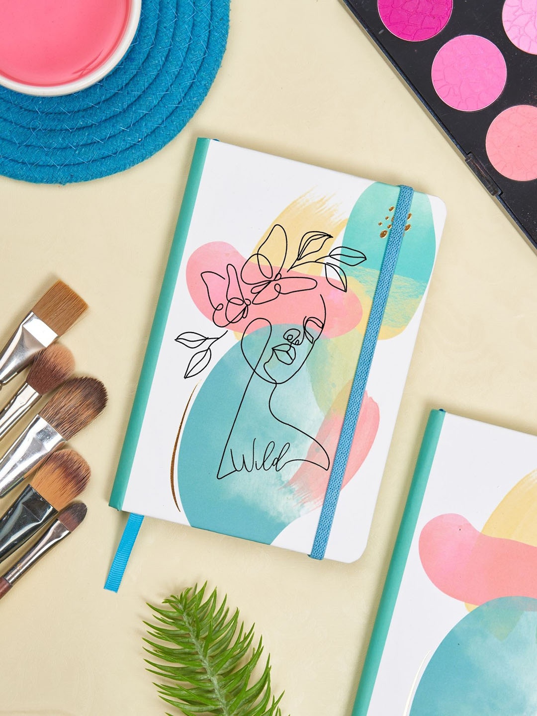 

Doodle Expressions Hardbound B6 Diary With Pen Loop, Green