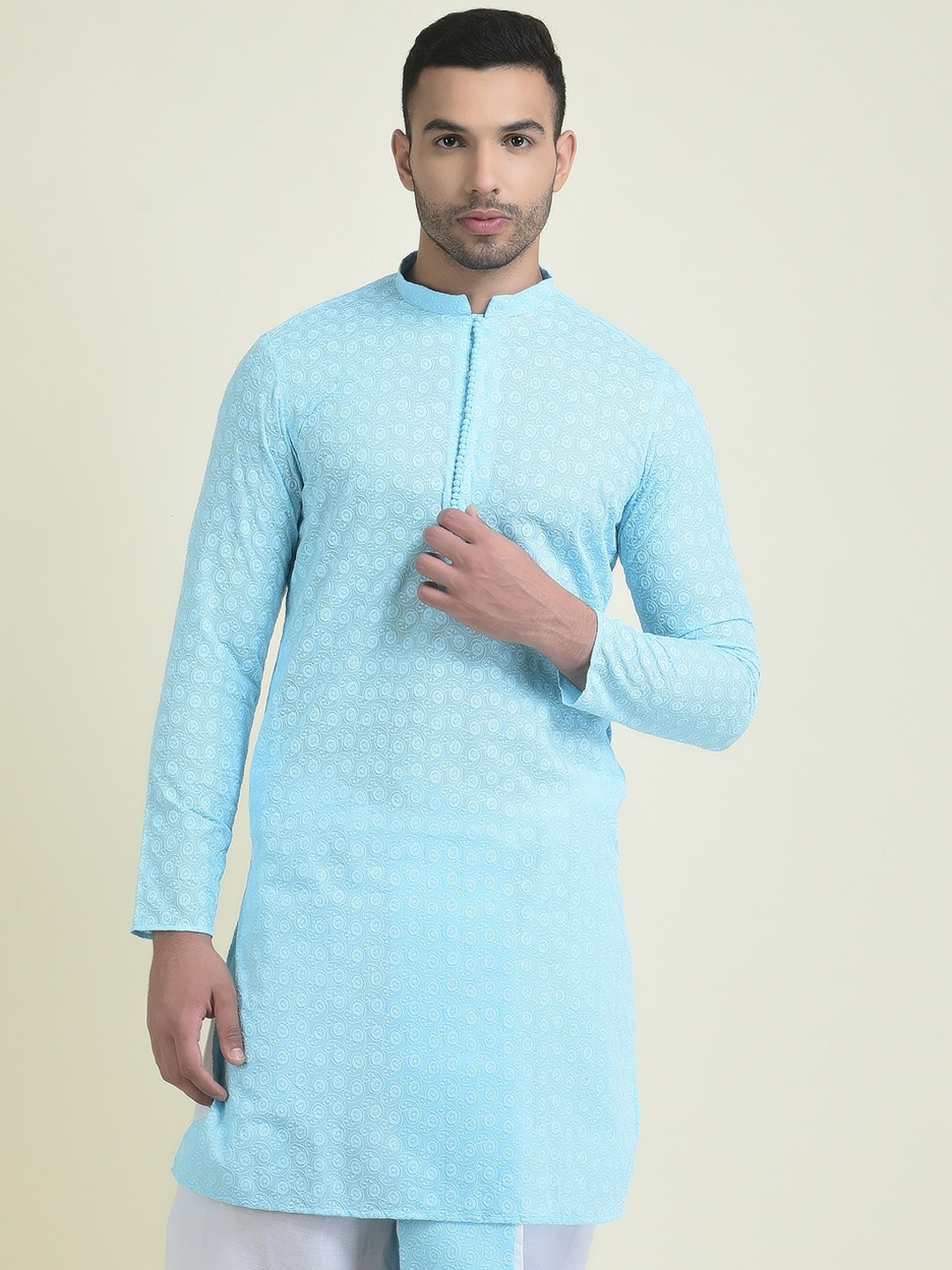 

DEYANN Chikankari Embroidered Mandarin Collar Pure Cotton Kurta, Blue