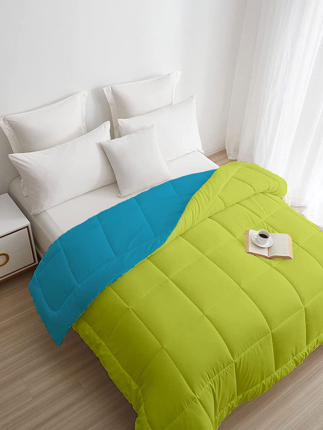 

MYTRIDENT Blue Green Mild Winter Double Bed Comforter