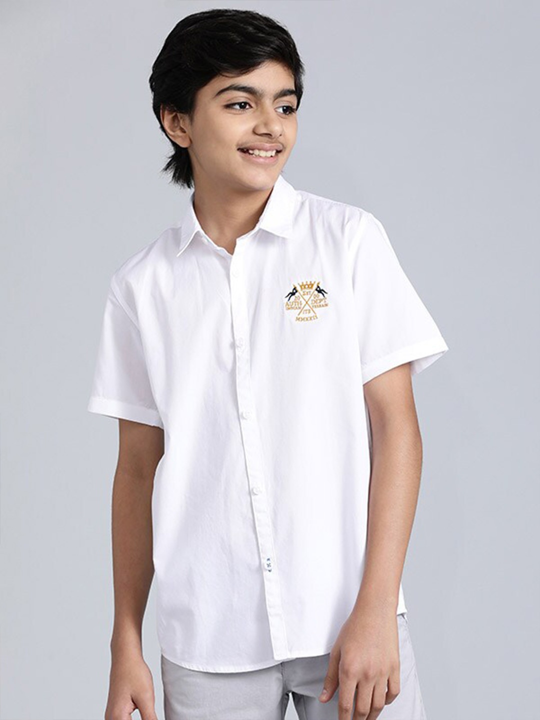 

Indian Terrain Boys Classic Pure Cotton Casual Shirt, White