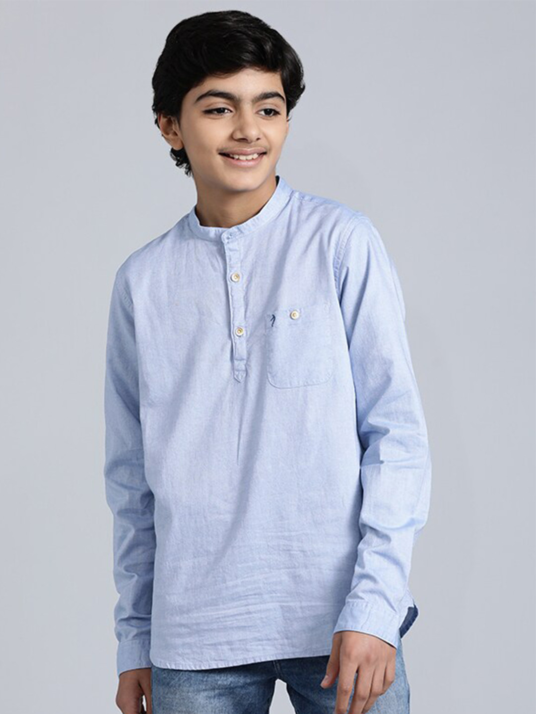 

Indian Terrain Boys Classic Pure Cotton Casual Shirt, Blue