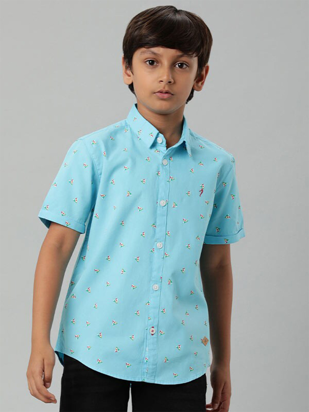 

Indian Terrain Boys Classic Micro Ditsy Printed Pure Cotton Casual Shirt, Blue