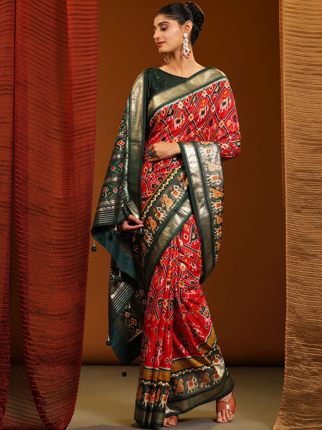 

Phenav Ethnic Motifs Printed Zari Border Ikat Silk Saree with Blouse, Red