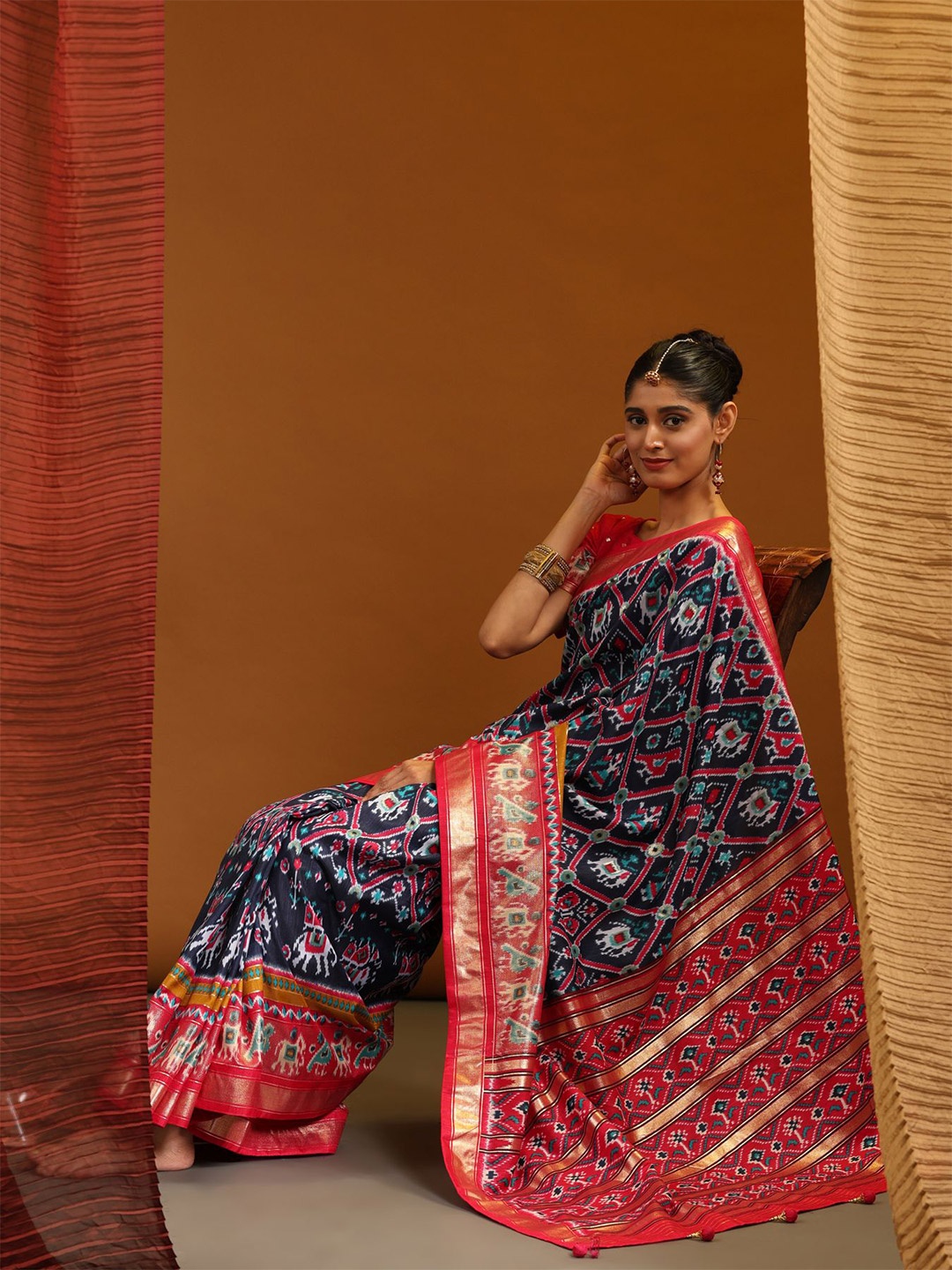 

Phenav Ethnic Motifs Zari Border Ikat Silk Saree with Blouse, Blue