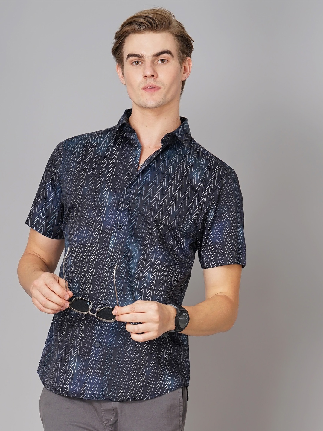 

British Club Smart Slim Fit Geometric Printed Pure Cotton Casual Shirt, Navy blue