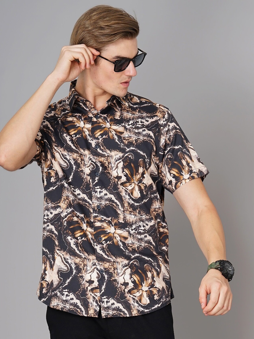 

British Club Men Brown Smart Slim Fit Floral Opaque Printed Casual Shirt