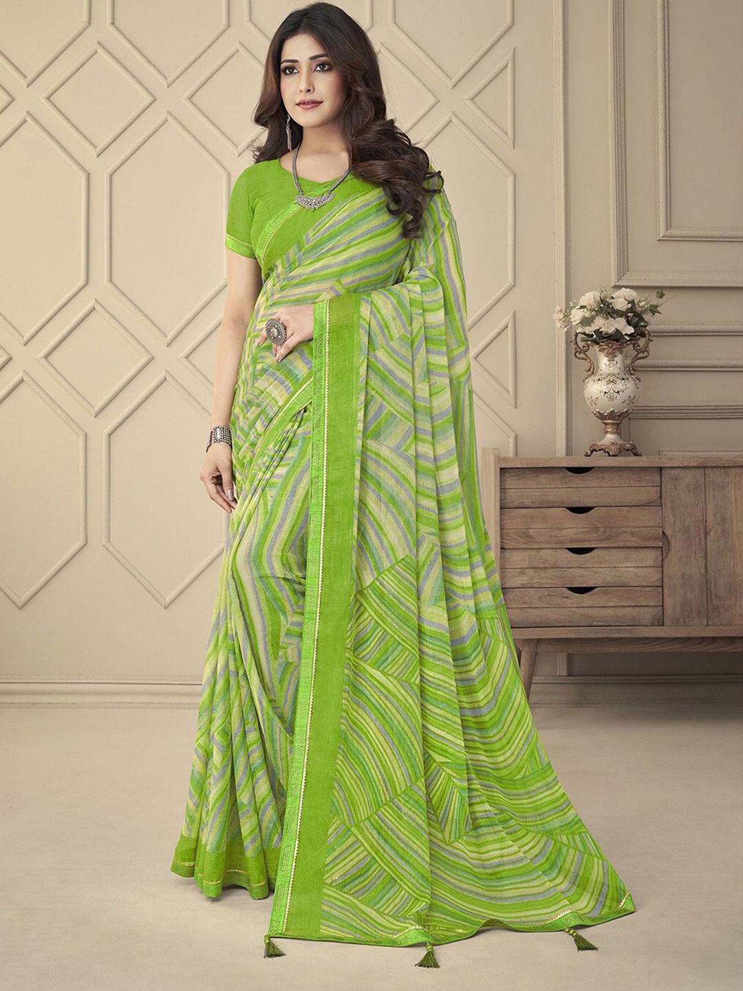 

Mitera Green Geometric Printed Poly Chiffon Saree