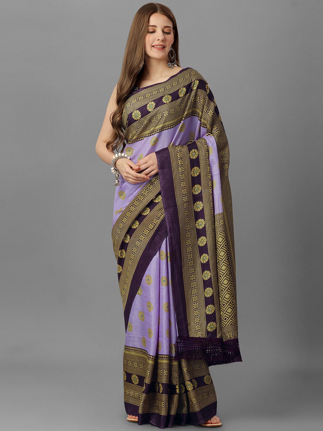 

GORGONE Ethnic Motifs Printed Silk Blend Saree, Lavender