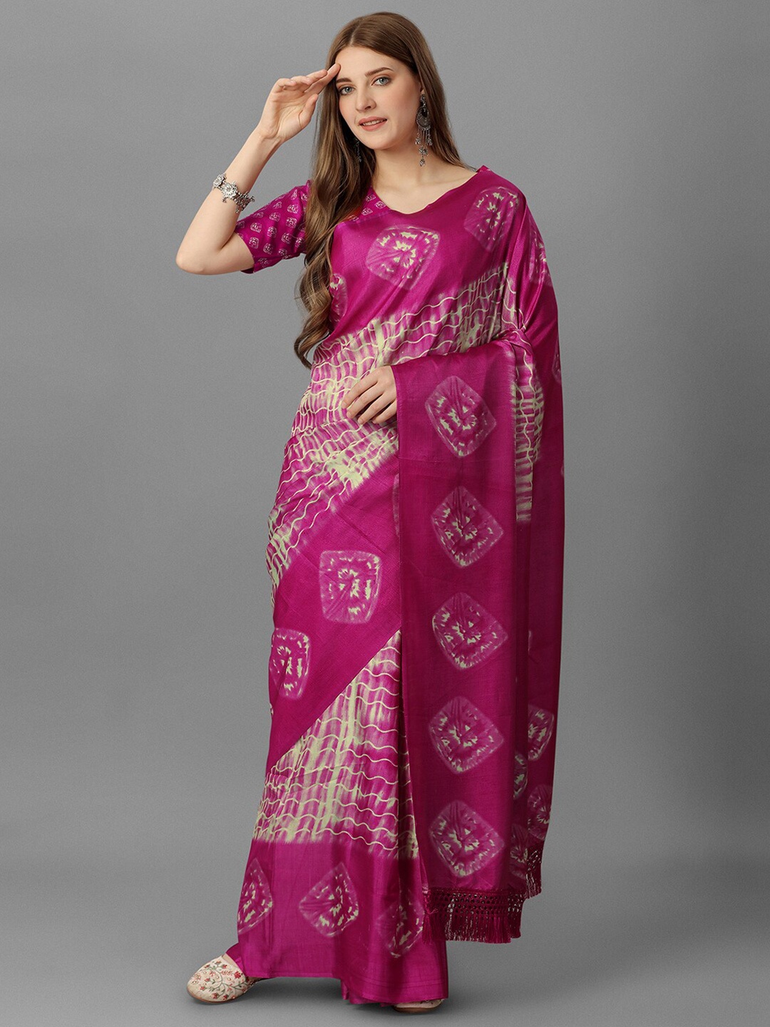 

GORGONE Tie and Dye Silk Blend Saree, Pink