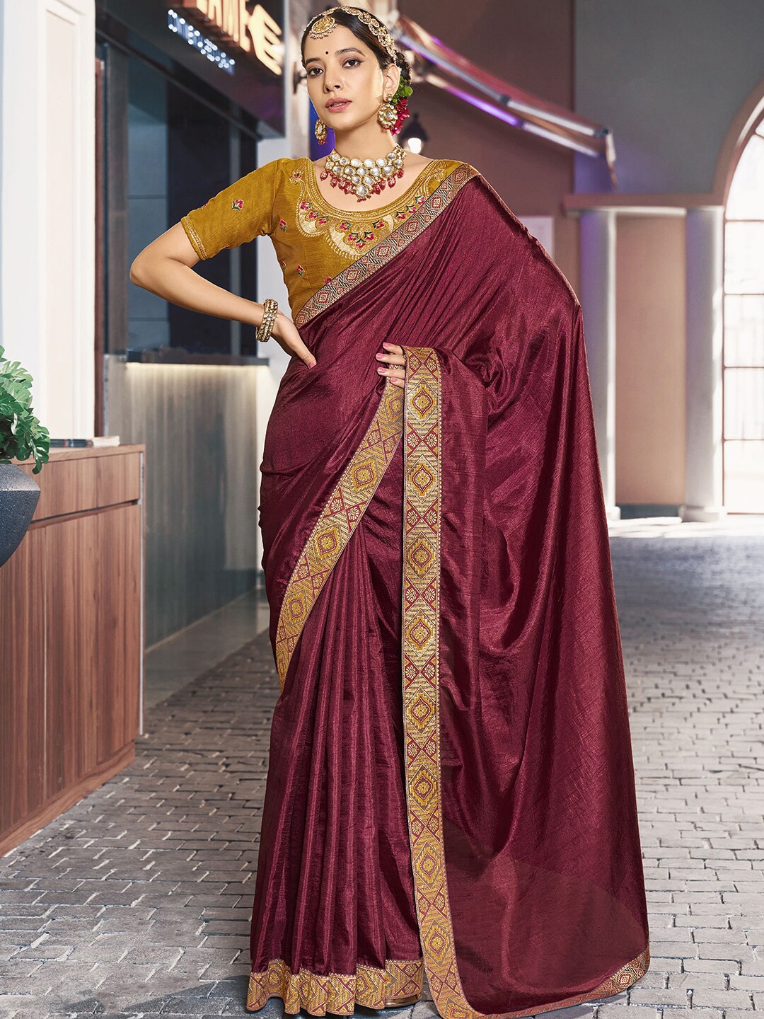 

KALINI Silk Blend Saree, Maroon