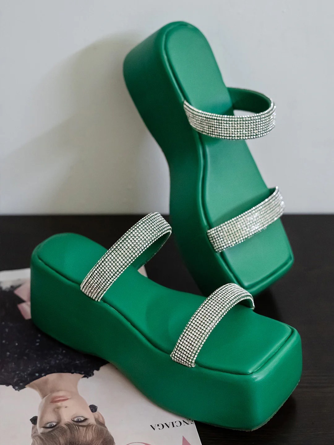 

HASTEN Embellished Wedges, Green
