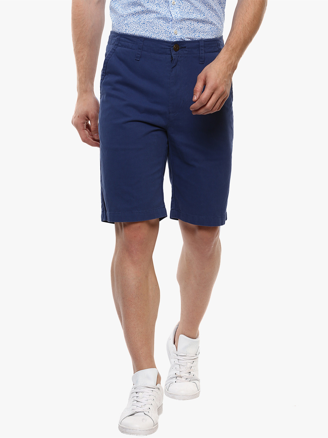 

Bruun & Stengade Men Blue Solid Regular Fit Casual Shorts