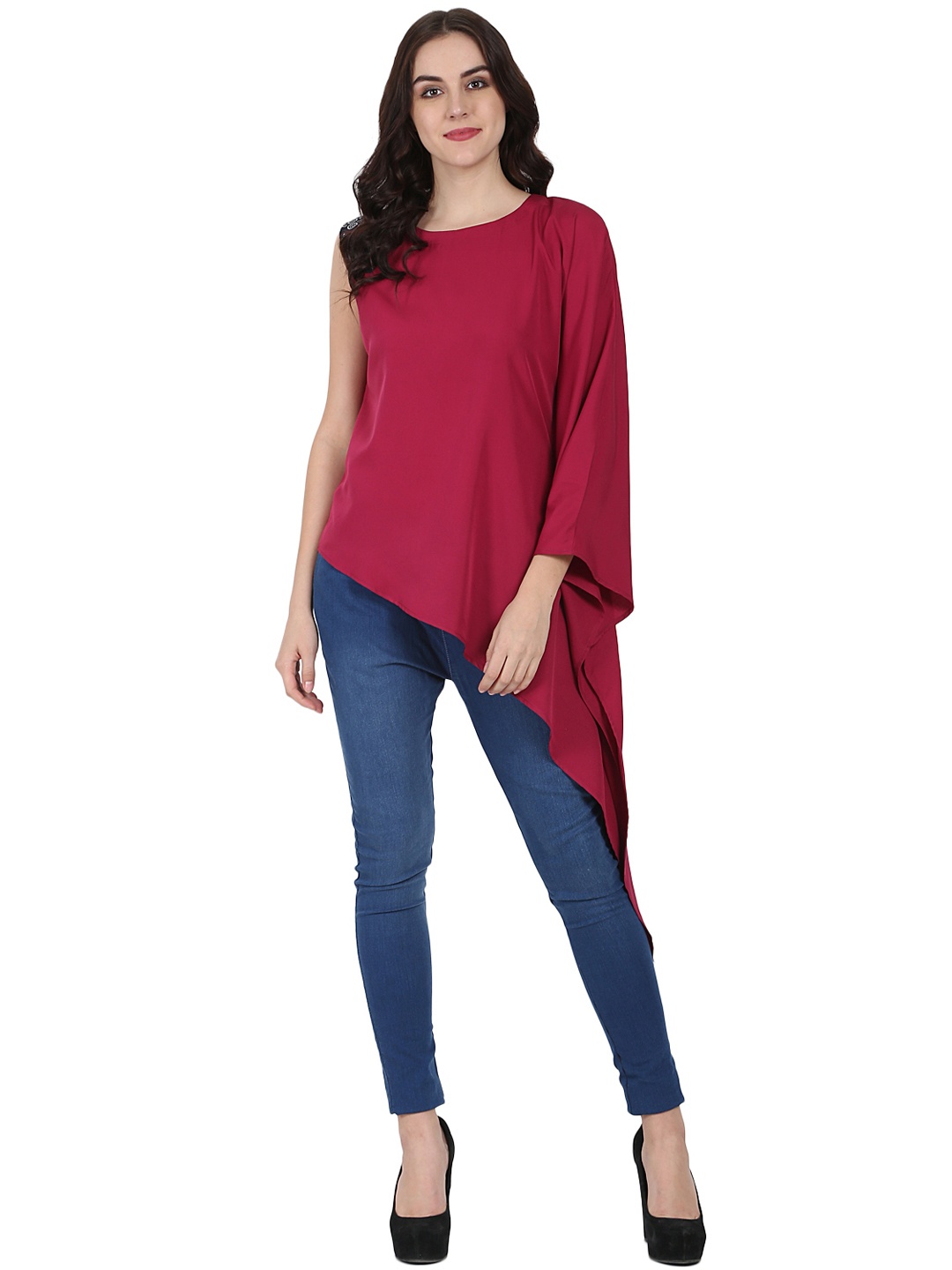 

Nayo Women Magenta Solid Longline Top