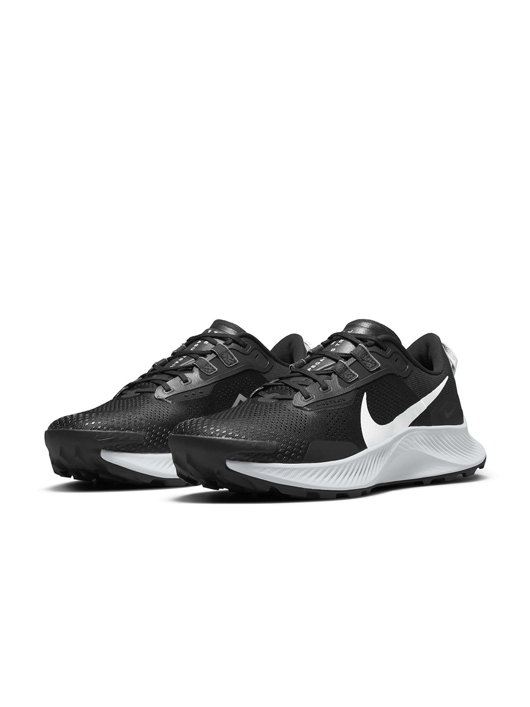 

Nike Men Pegasus Trail 3 Running Shoes, Black